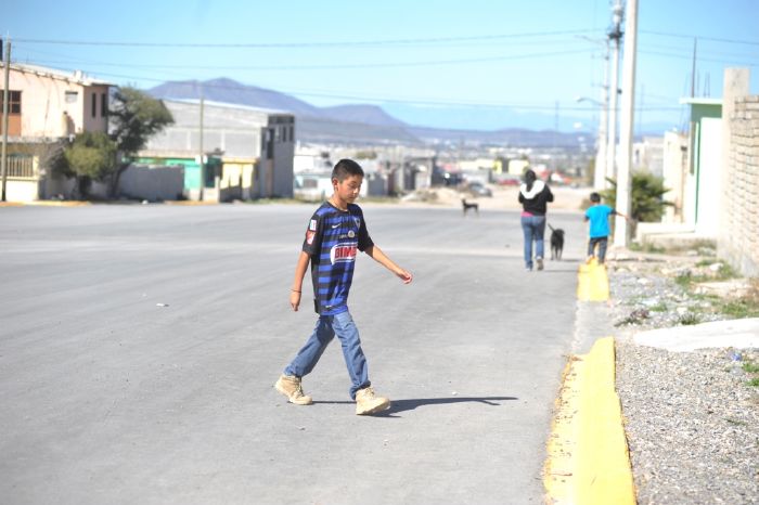 Saltillo: Gaspar Valdez, una colonia más beneficiada con pavimentación