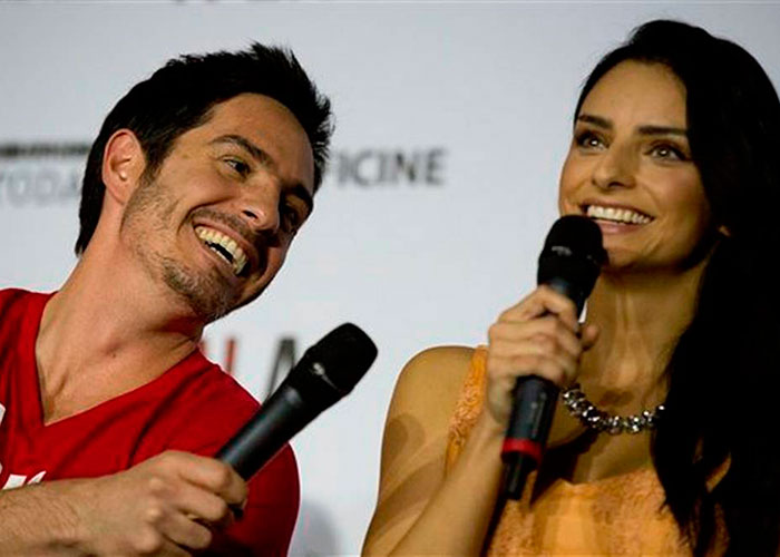 Aislinn Derbez y Mauricio Ochmann se enamoran a la buena