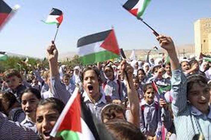 Los palestinos temen por su economía, tras condena en EEUU por atentados