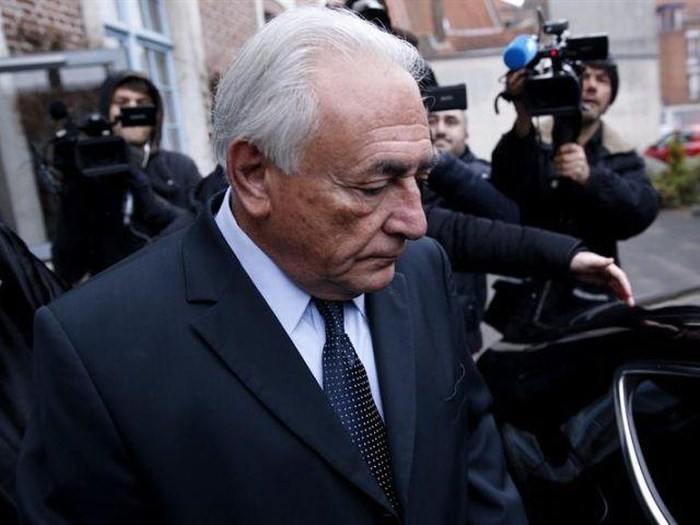 Strauss-Kahn dice que no sabía que a sus orgías iban prostitutas
