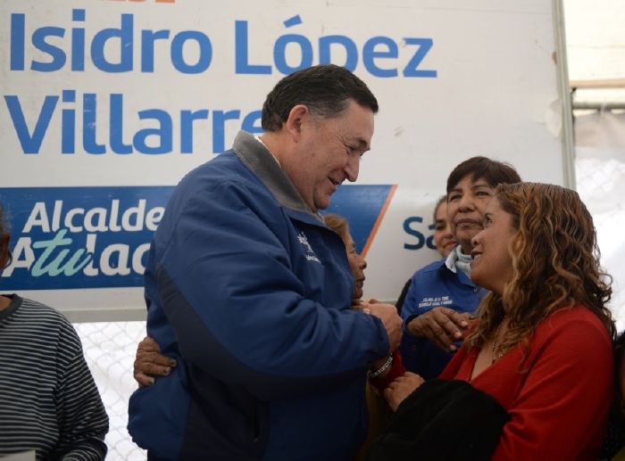 Saltillo: Atiende Isidro personalmente a vecinos de la Omega
