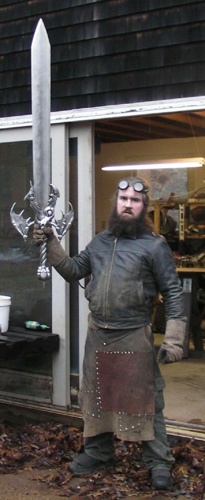 Armas blancas reales de videojuegos y películas creadas por el Herrero Michael Cthulhu
