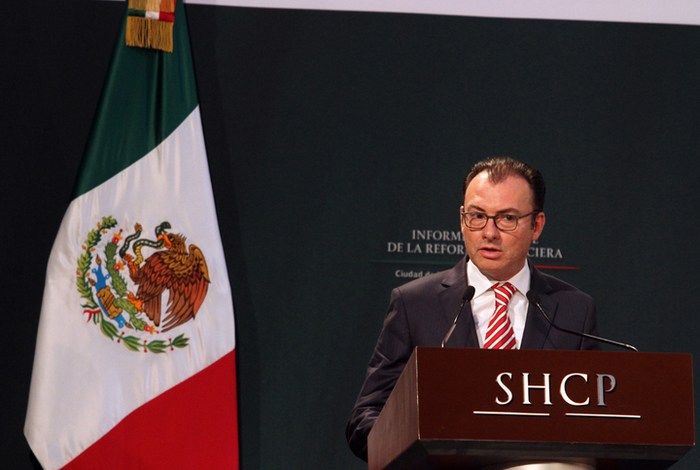 En 2016, peor entorno para el petróleo: SHCP