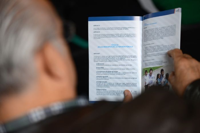 Se conduce Saltillo con Código de Ética y Valores: Isidro