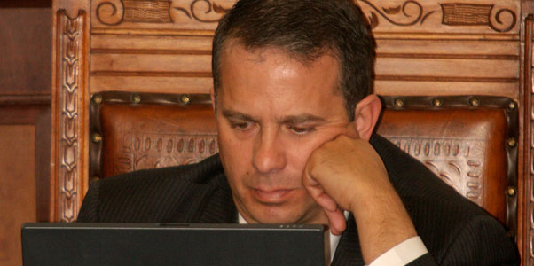 Grises campañas electorales en el Distrito I