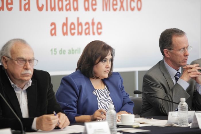 “Nuestra obligación es con la gente”: Silvia Garza