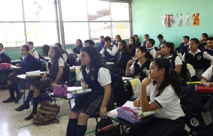 Saltillo: Ofrecen a secundarias Pláticas de Sexualidad responsable