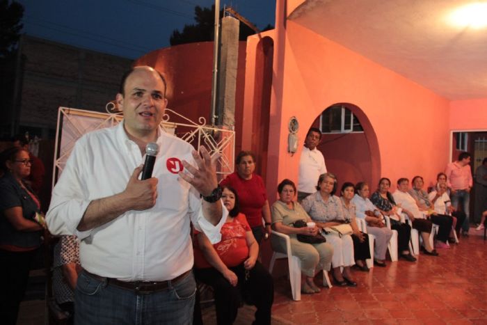 Saltillo: Propone Jericó trabajar desde la Cámara de Diputados ante colonos de la República Poniente