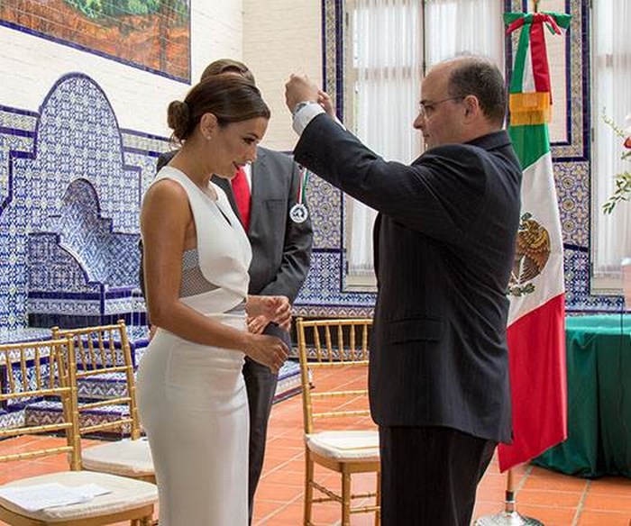 Soy 100% mexicana y 100% americana: Longoria