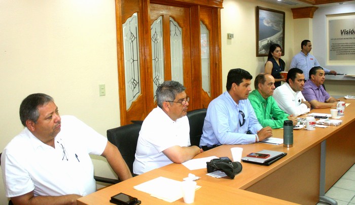 Acuña: Celebran quinta reunión del consejo municipal de simas 2015.