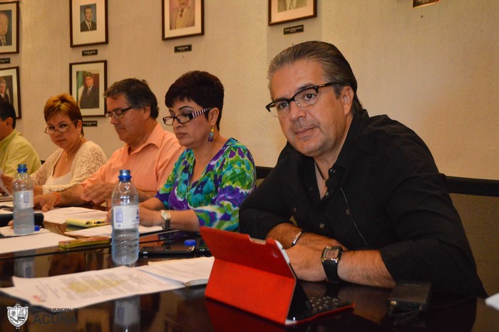 Acuña: Preside Evaristo Lenin Pérez Primera sesión de cabildo de junio 2015.