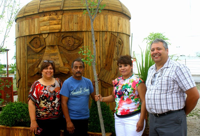 Continúa dirección de ecología con campaña de reforestación en Acuña.