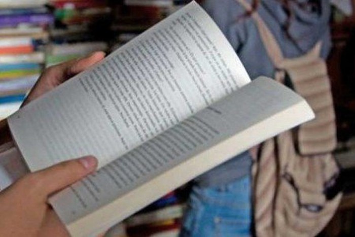 Mexicanos leen en promedio casi cuatro libros al año