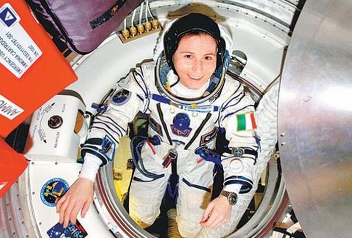 Astronauta italiana bate récord por un accidente