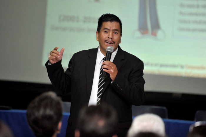 Saltillo: Participa Municipio en Simposium de Bibliotecas