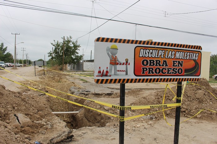 Sabinas: SIMAS concluye rehabilitación de la red de drenaje en la Amador Chapa