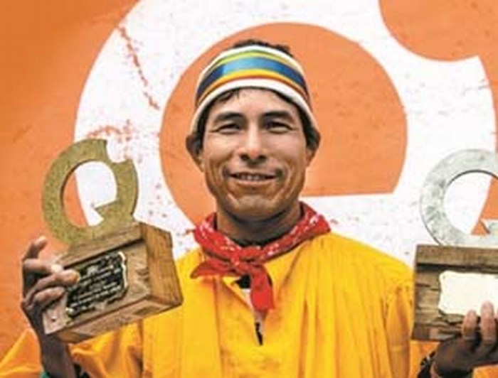 Tarahumara gana ultramaratón en España