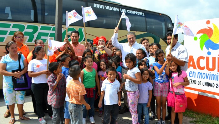 Acuña: Inicia Alcalde Lenin Pérez programa: “Turismo Social 2015”.
