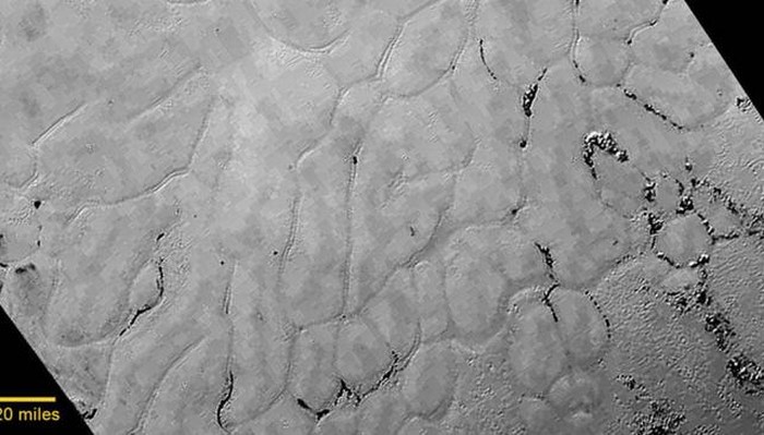La Nasa descubrió una vasta llanura en el corazón de Plutón