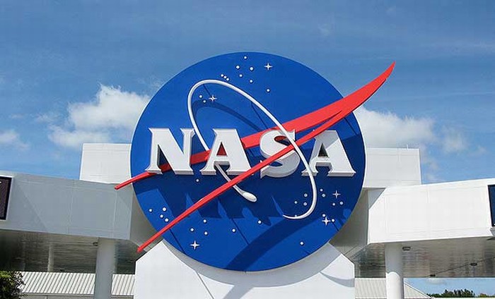 Tres jóvenes mexicanos ganan concurso de la NASA