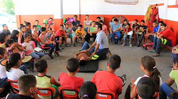 Acuña: Un éxito “cursos de verano 2015” en polideportivos, casa de la cultura y bomberos.