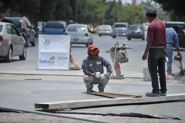 Saltillo: Dan rápida solución a vialidad dañada por lluvia