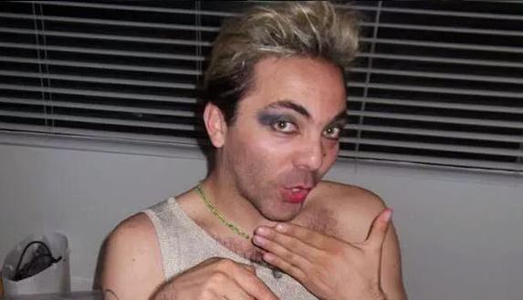 Publican escandalosas fotografías de Cristian Castro