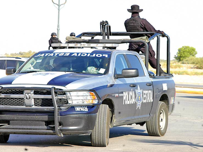 Policías Estatales defienden Borrachos