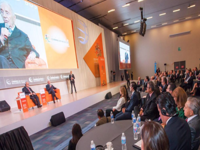 Jornada laboral debe bajar a 6 horas, propone Shimon Peres
