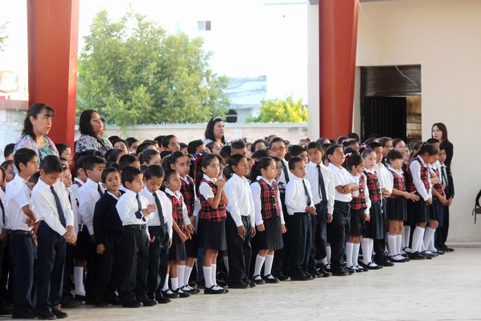 Sabinas: "Alcalde en tu Escuela" continua dando resultados