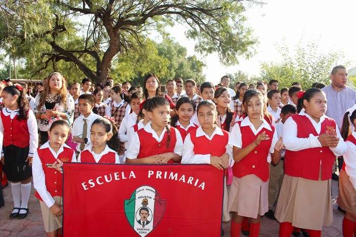 Sabinas: Conmemoran en Sabinas el 523 Aniversario del descubrimiento de América
