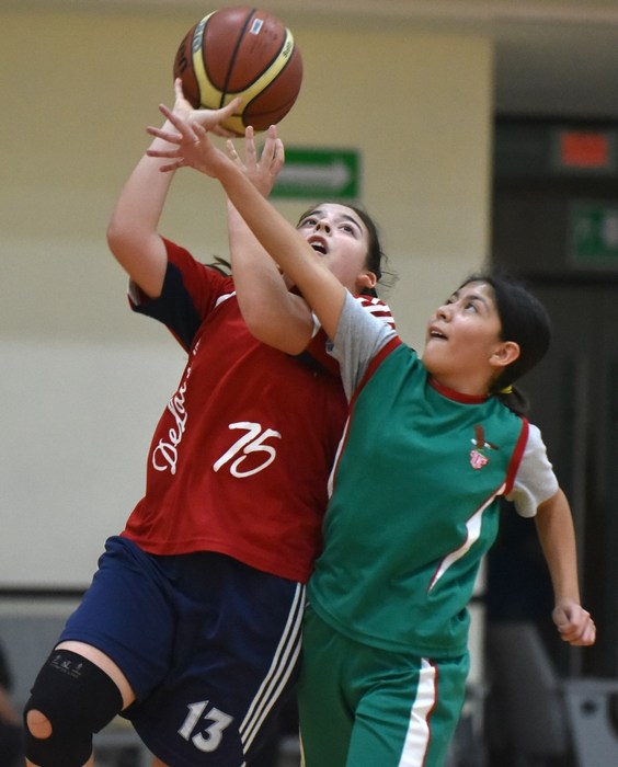 Saltillo: Compiten niños con discapacidad en la Olimpiada Municipal 2015