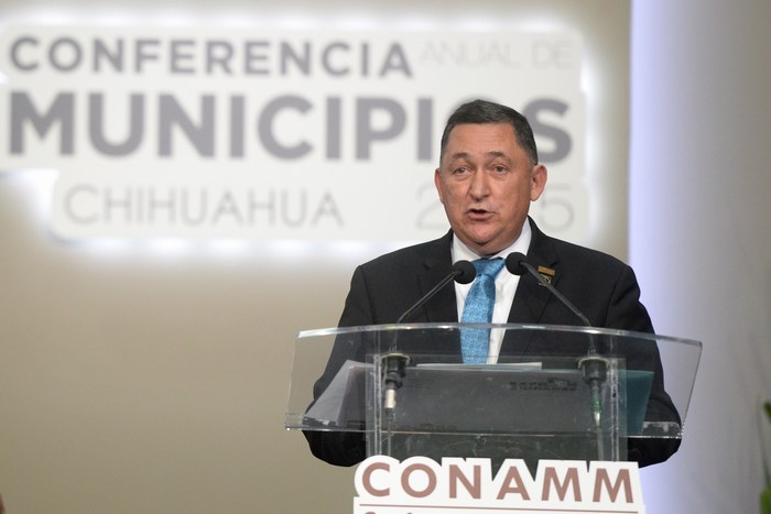 Saltillo: Encabeza Isidro exigencia de los alcaldes panistas: No al recorte en el Subsemun