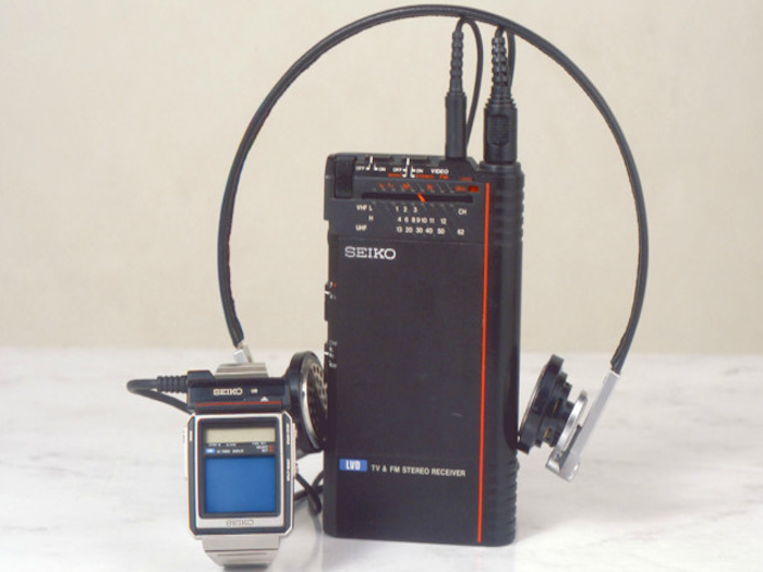 La curiosa historia del "abuelo" de los smartwatches: así era el Seiko TV Watch en 1982