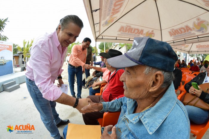 INICIA ALCALDE LENIN PÉREZ ARRANQUE Y ENTREGA DE MAS DE 100 OBRAS EN ACUÑA.