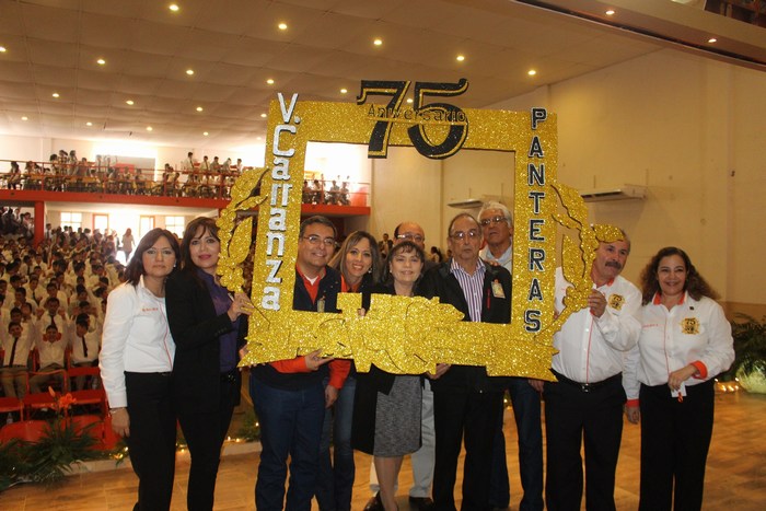 Sabinas: Asiste Alcalde al Festejo del 75 Aniversario de la “Venustiano Carranza”
