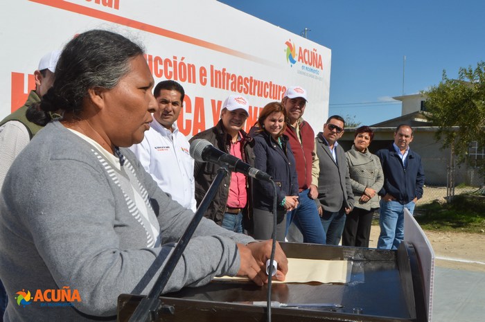 Acuña: Inicia Alcalde Lenin Pérez red de drenaje en ampliación “Evaristo Pérez Arreola”.