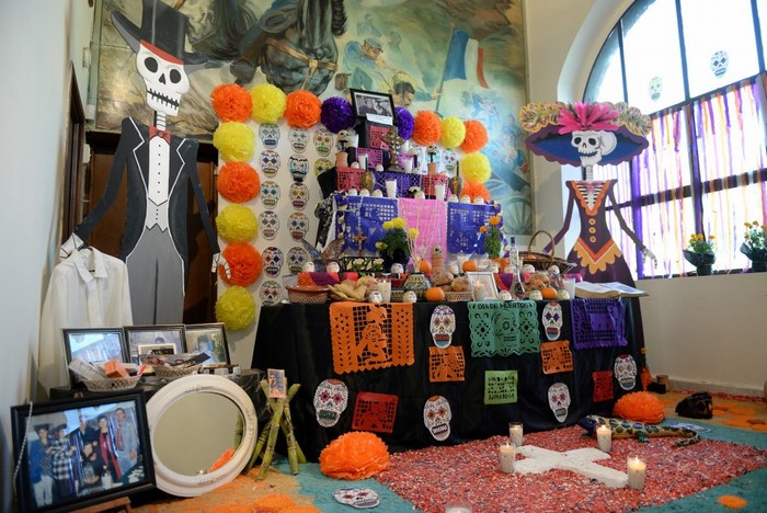 Reconoce Municipio con altar de muerto a saltillense
