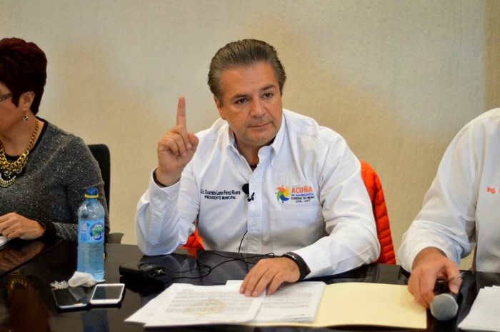 Acuña: Preside Alcalde Lenin Pérez primera sesión de cabildo de noviembre 2015.