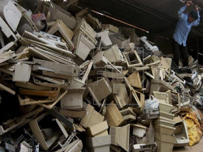 A. Latina genera un nueve por ciento de la basura electrónica mundial, la mayoría en Brasil y México