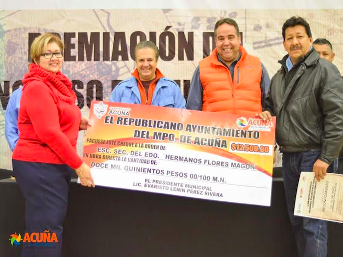 SIEMBRA EL GOBIERNO DE UNIDAD SENTIDO DE ORGULLO ENTRE ESTUDIANTES DE ACUÑA.