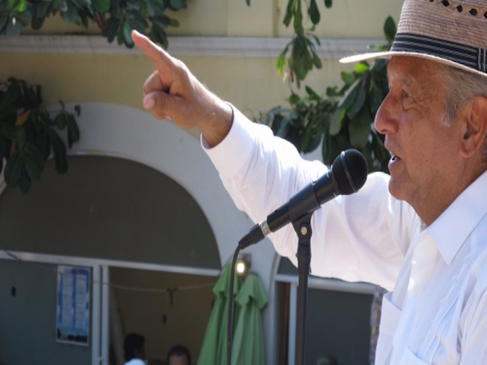 Diputados Morena sí recibirán bono especial, pero lo donarán a universidades: AMLO
