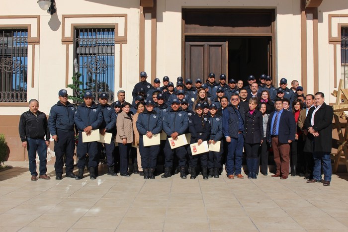 Alcalde de Sabinas equipa con dos patrullas más a Seguridad Pública