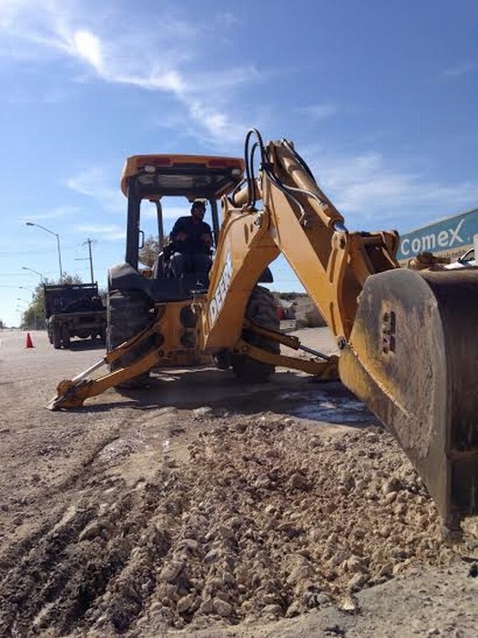 Acuña: Autorizó el cabildo disponer de 2.4 millones de pesos del ejercicio 2014, para obra de subcolector.