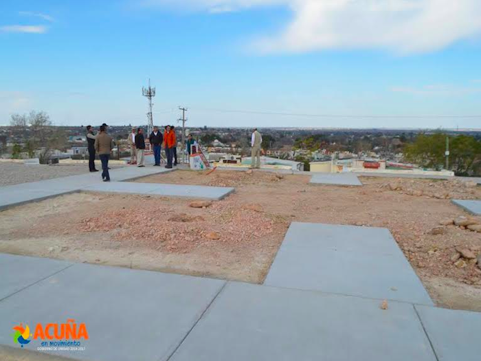 Acuña: Supervisan obras públicas, en las que invierten más de 3.5 mdp.