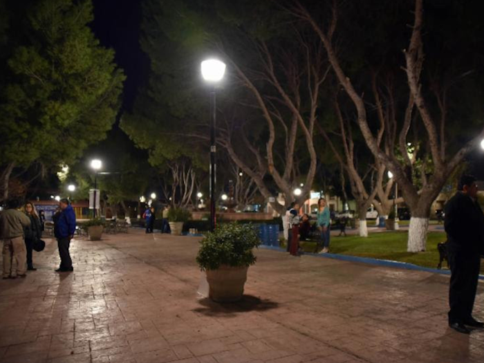 Renueva Saltillo el alumbrado en Colonia Guanajuato
