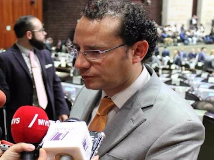 Por hartazgo de ciudadanos ante impunidad Xavier Nava pide eliminar el fuero
