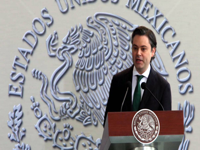 Escuelas deben reponer clases por visita del Papa: SEP