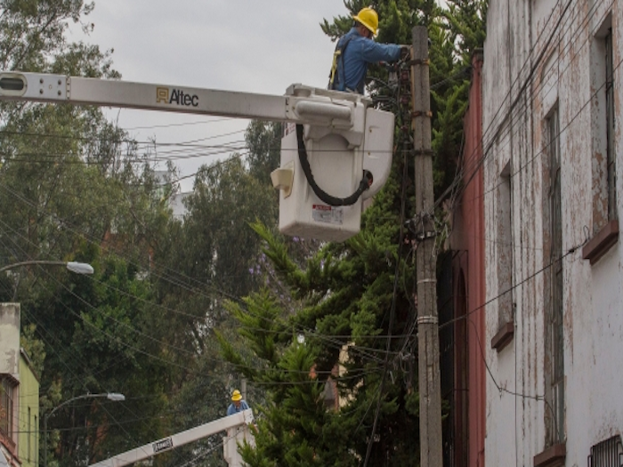 CFE ha perdido 13 mmdp por 'diablitos' en Valle de México