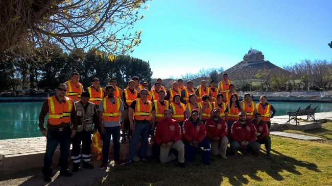 Protección civil de Acuña capacita a sus homólogos de parras de la fuente